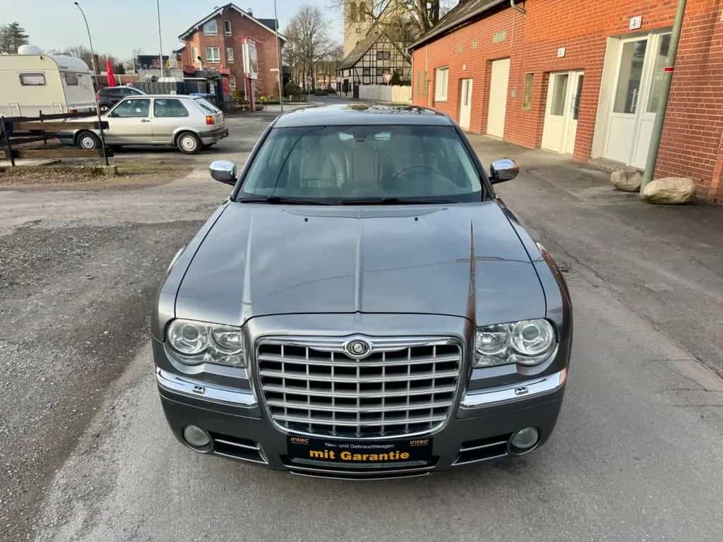 Chrysler 300C 3.0 CRD*GARANTIE*VOLL AUSSTATTUNG*TÜV* 11/2007-photo-4