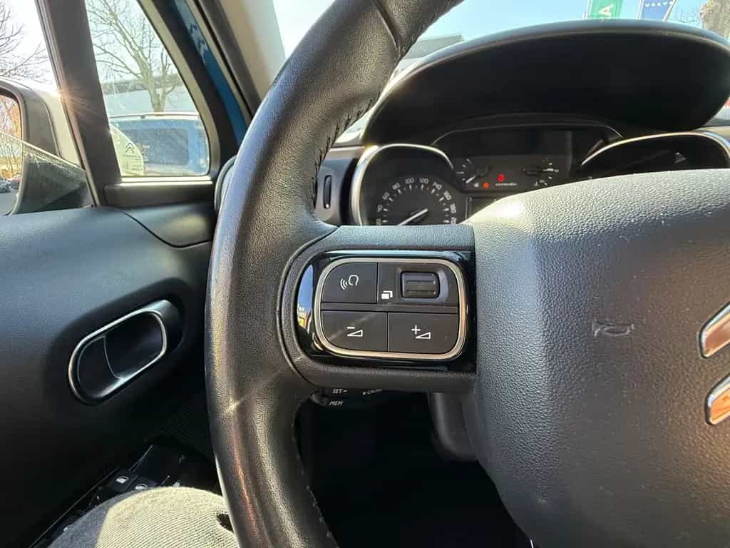 Citroën C3 Shine LED NAVI ASSISTENZ CARPLAY Kam Temp 10/2018-photo-14