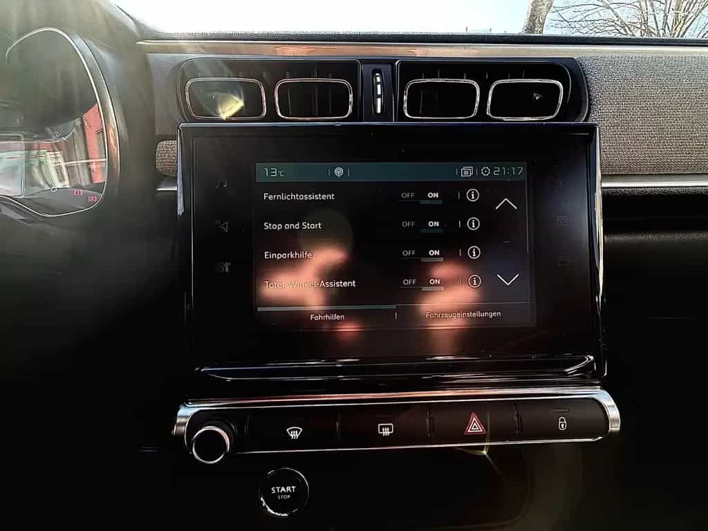 Citroën C3 Shine LED NAVI ASSISTENZ CARPLAY Kam Temp 10/2018-photo-20