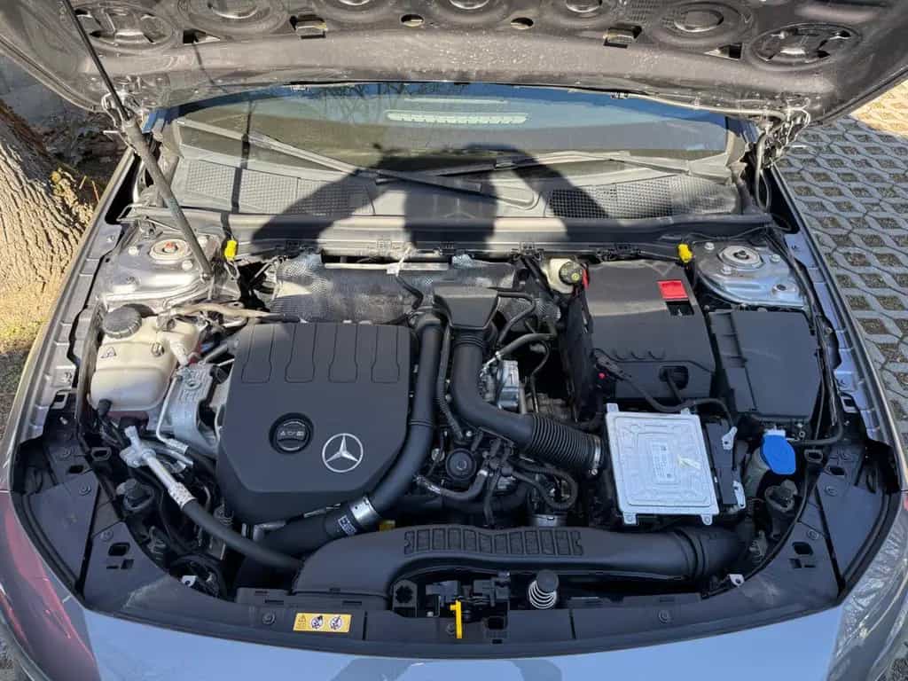 Citroën C3 Shine LED NAVI ASSISTENZ CARPLAY Kam Temp 10/2018-photo-28