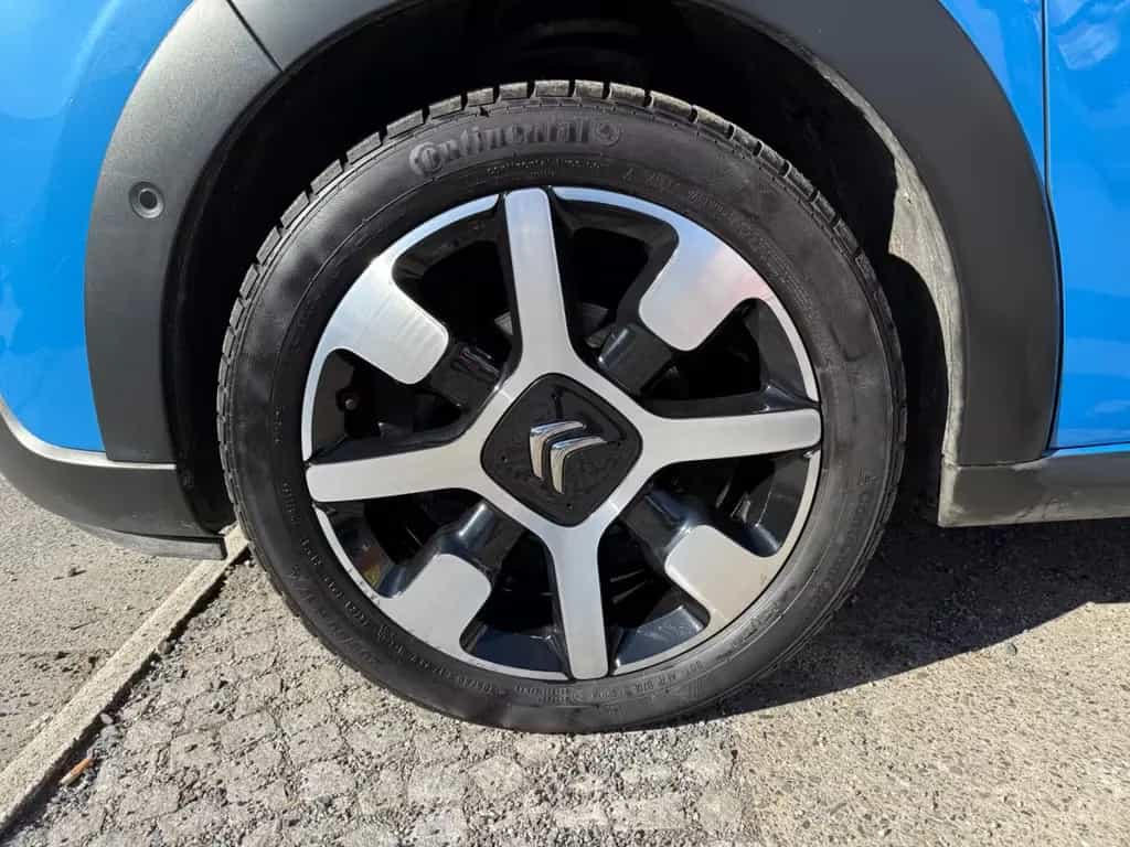 Citroën C3 Shine LED NAVI ASSISTENZ CARPLAY Kam Temp 10/2018-photo-8