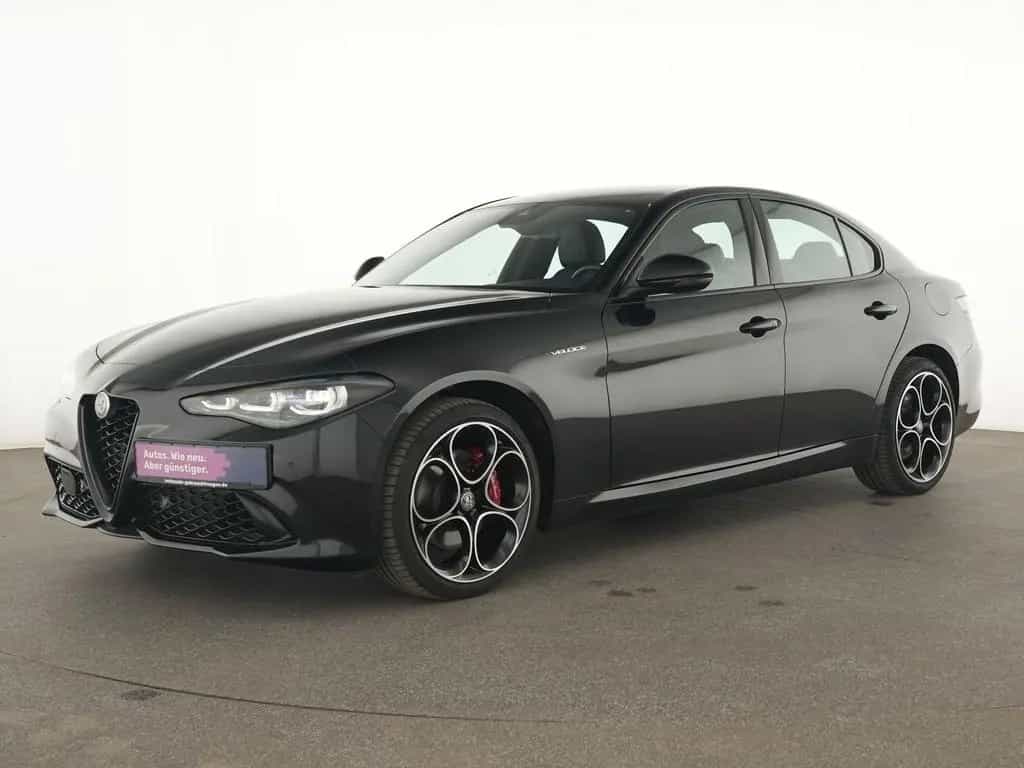 Alfa Romeo Giulia Veloce Q4 Matrix-LED|Rückfahrkamera|ACC 02/2024-photo-1