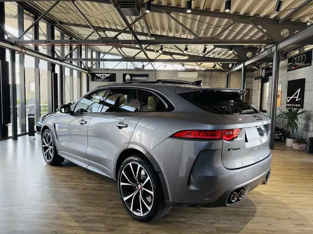Jaguar F-Pace SVR AWD*PANO*360°KAM*SP.ABGAS*LED*NAVI 06/2020-photo-3