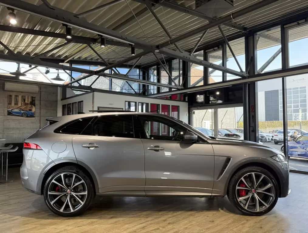 Jaguar F-Pace SVR AWD*PANO*360°KAM*SP.ABGAS*LED*NAVI 06/2020-photo-7