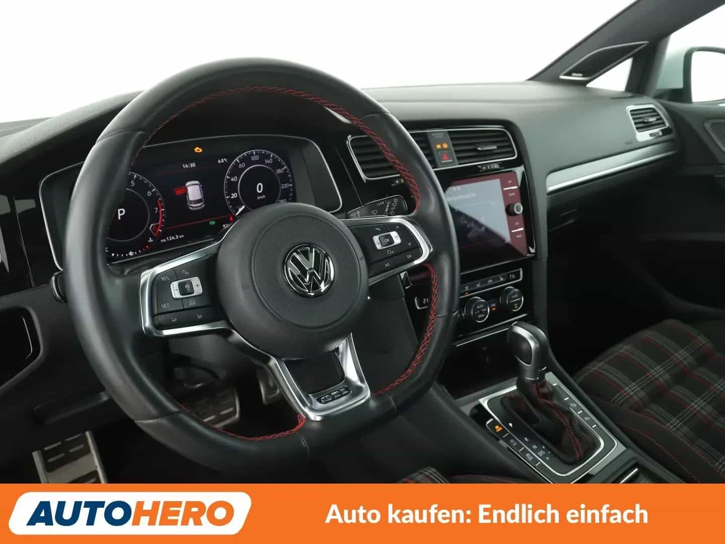 Volkswagen Golf 08/2017-photo-10