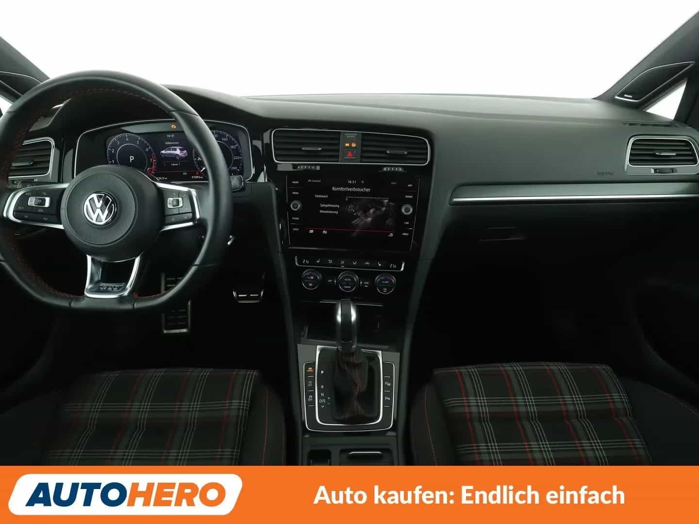 Volkswagen Golf 08/2017-photo-11