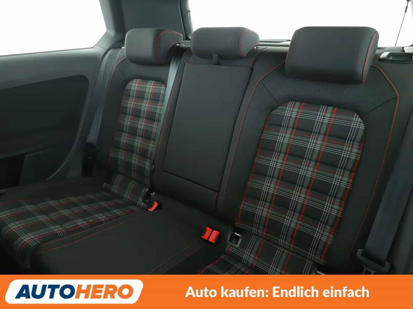 Volkswagen Golf 08/2017-photo-13