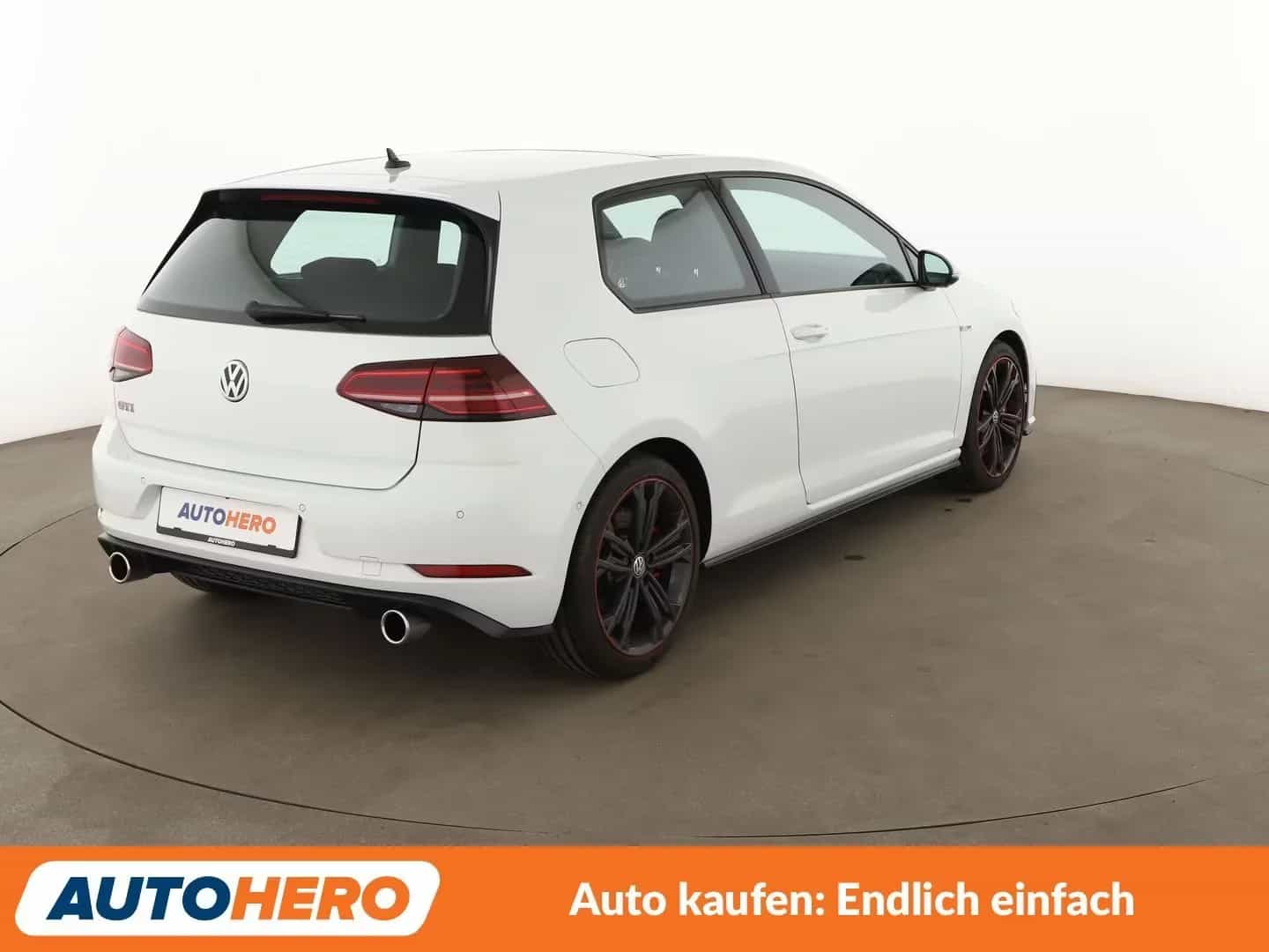 Volkswagen Golf 08/2017-photo-5