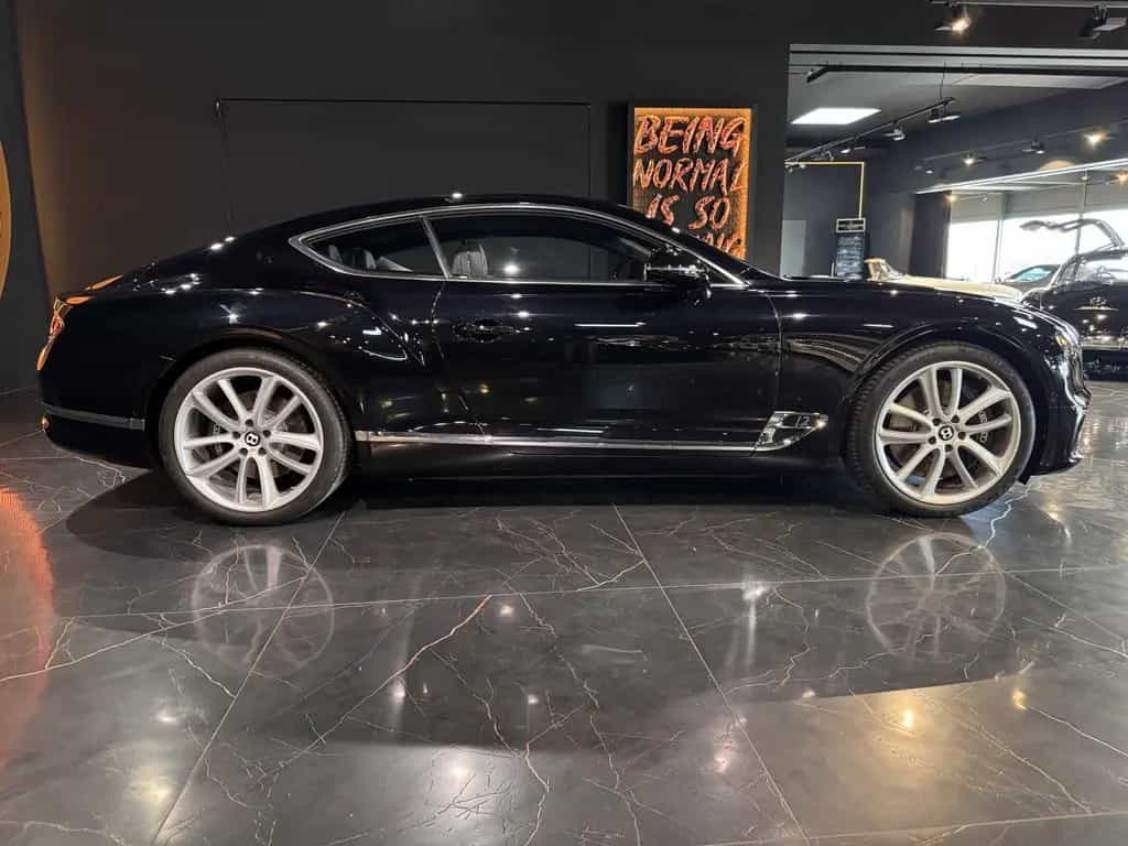 Bentley Continental GT W12 Mulliner Dt. Auto*Scheckheft 11/2018-photo-1