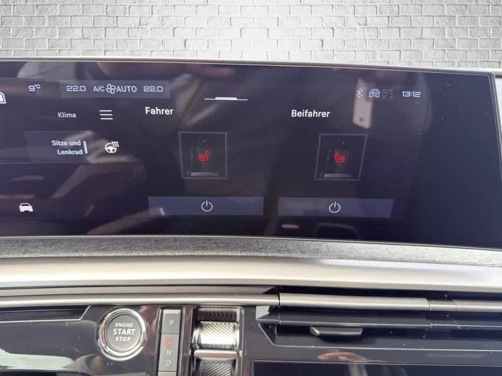 Peugeot 3008 Hybrid 145 1.2 DSC6 Allure  Navi/Winterpake 03/2025-photo-22