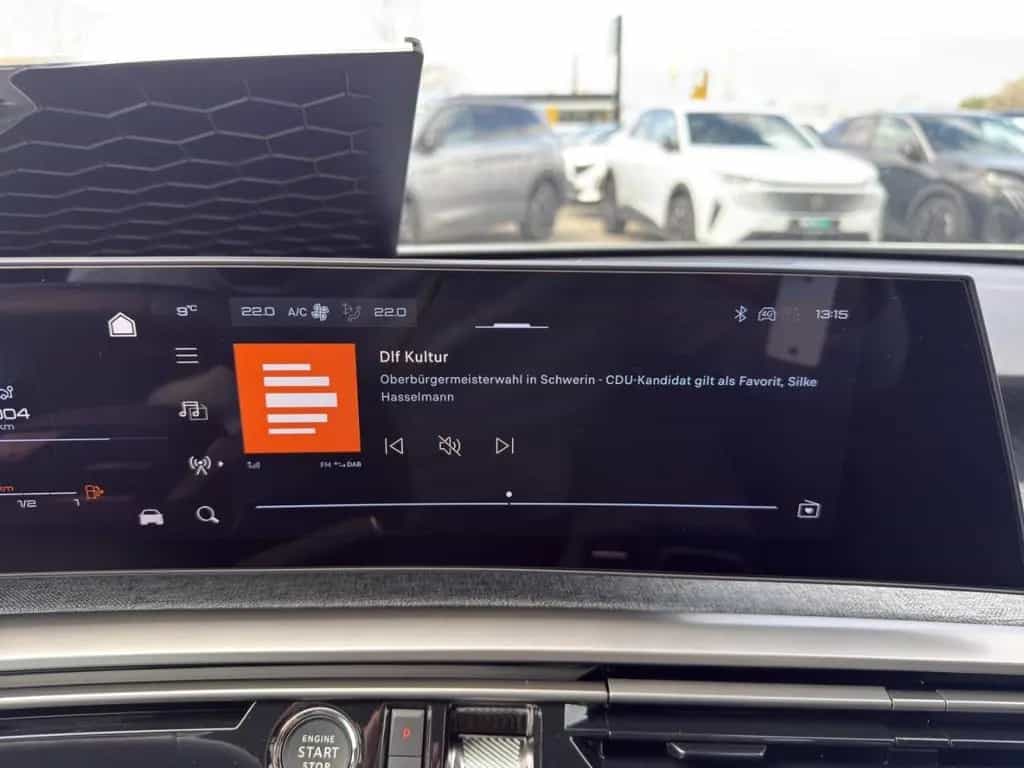 Peugeot 3008 Hybrid 145 1.2 DSC6 Allure  Navi/Winterpake 03/2025-photo-25