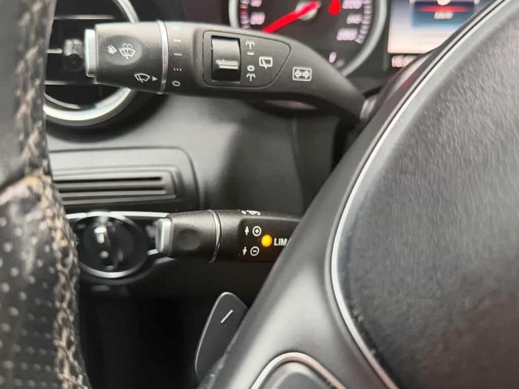 Mercedes-Benz GLC 250 d 4Matic*NAVI*LED*KAMERA*AHK*Keylsess*1H 10/2017-photo-14