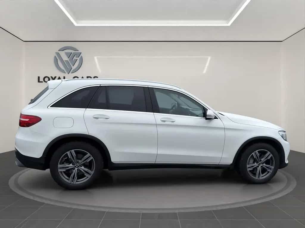 Mercedes-Benz GLC 250 d 4Matic*NAVI*LED*KAMERA*AHK*Keylsess*1H 10/2017-photo-4