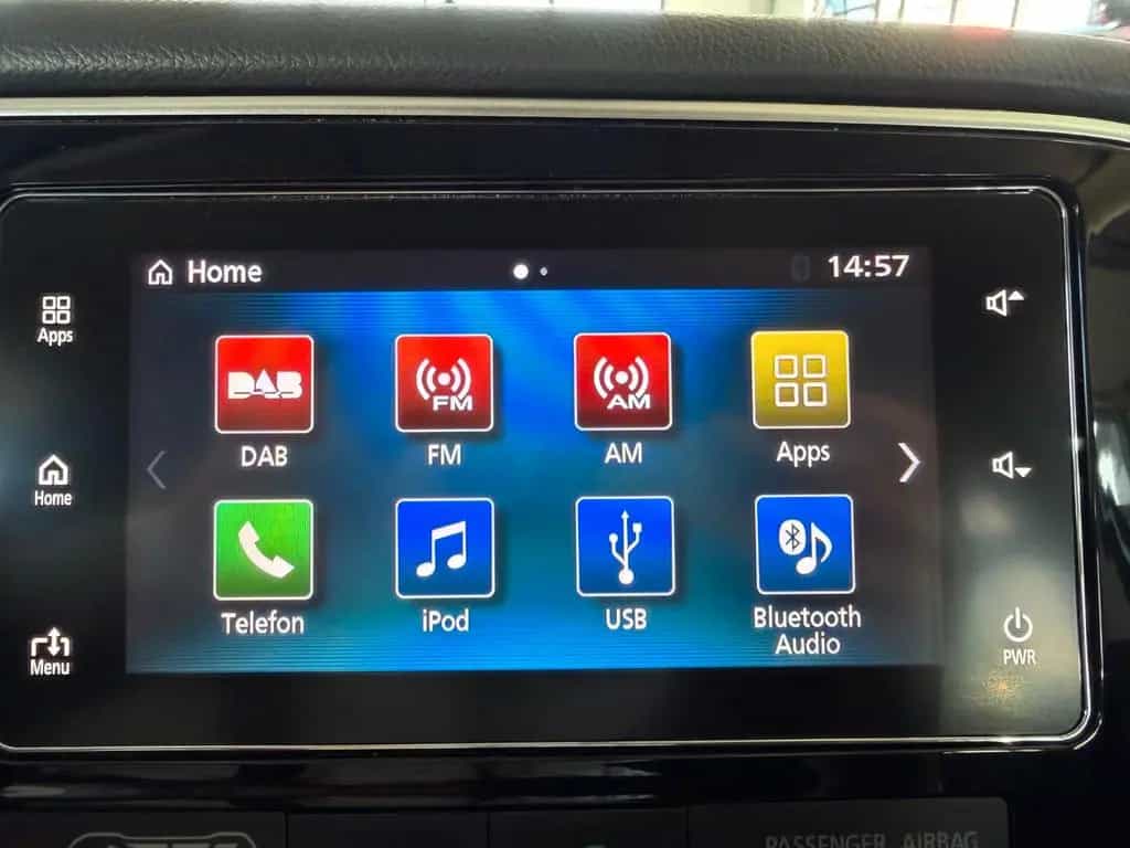 Mitsubishi Outlander Edition 100 2.0 MIVEC ClearTec 2WD 5-G 06/2018-photo-12