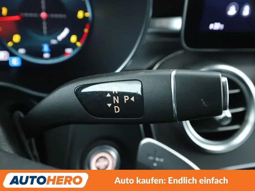 Mercedes-Benz GLC-Class GLC-Klasse GLC 220 d 4Matic AMG Line Aut.*TEMPO* 11/2019-photo-25