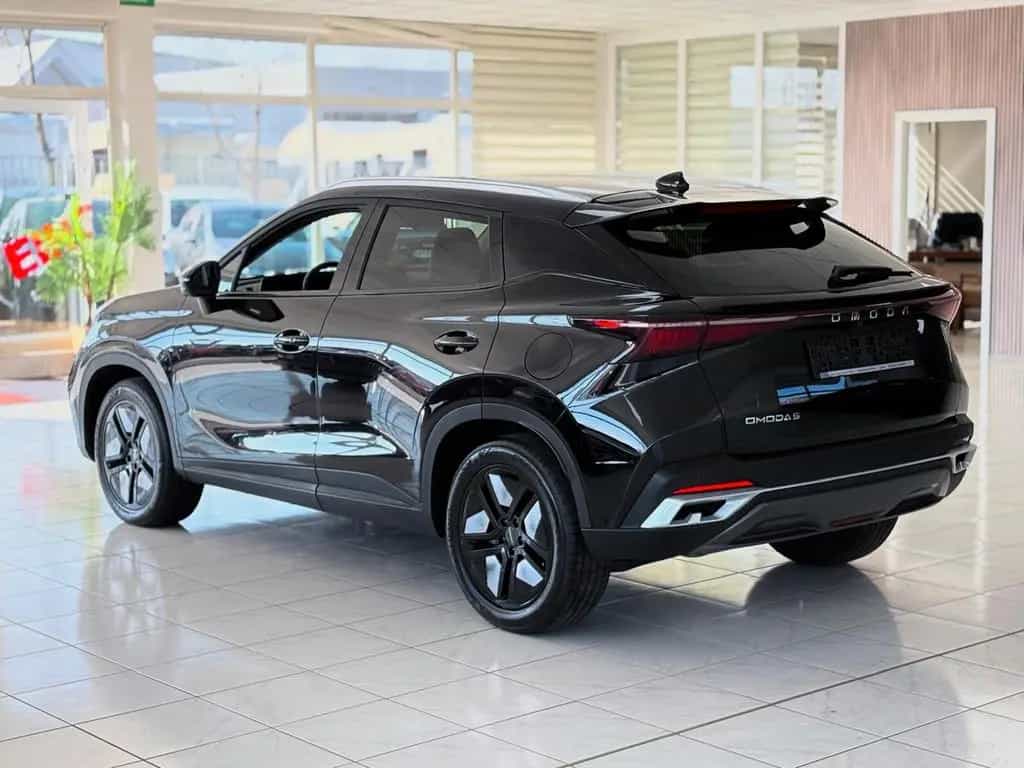OMODA 5 EV 1.6L+Premium+Leder+Navi+Hebedach+Garantie! 11/2024-photo-6