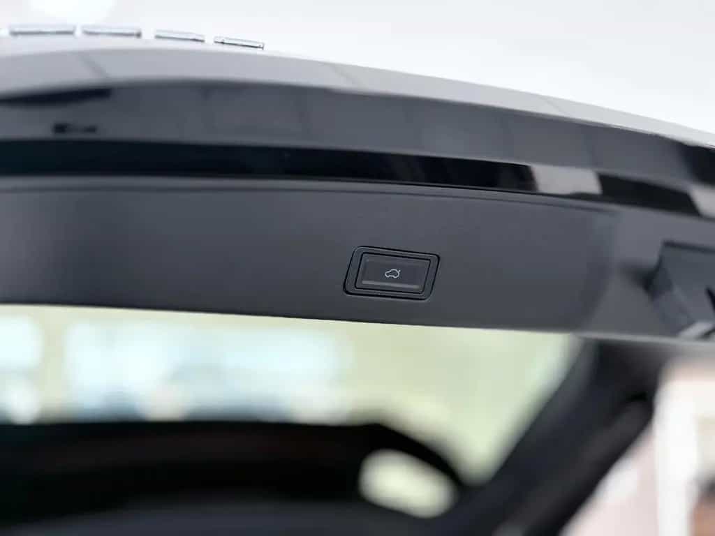 OMODA 5 EV 1.6L+Premium+Leder+Navi+Hebedach+Garantie! 11/2024-photo-9