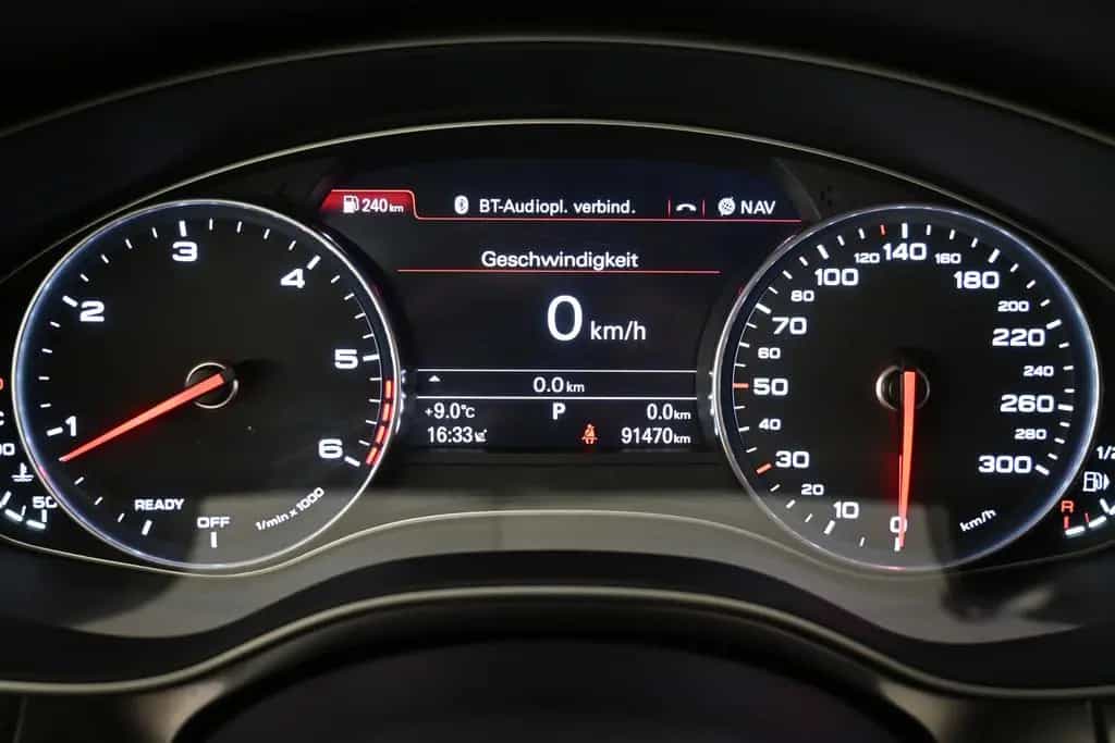 Audi A6 3.0 Competition quattro*MATRIX*KAMERA*AHK*HUD 01/2018-photo-31