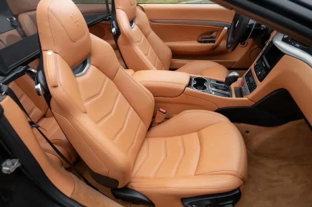 Maserati GranCabrio 4.7 MC 03/2016-photo-15