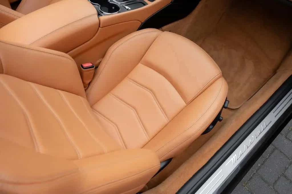 Maserati GranCabrio 4.7 MC 03/2016-photo-45