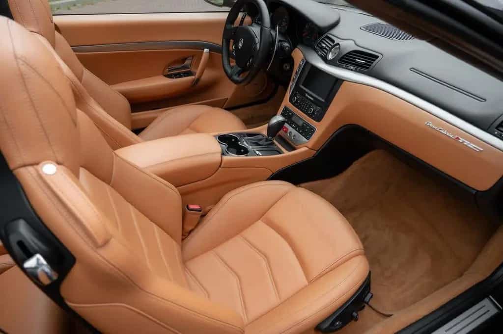 Maserati GranCabrio 4.7 MC 03/2016-photo-8