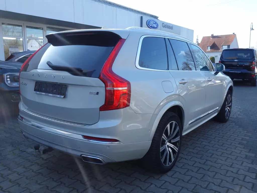 Volvo XC90 Inscription AWD Autom PANO AHK Leder SHZ 06/2021-photo-3