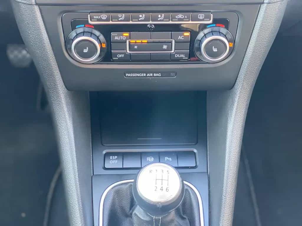 Volkswagen Golf 6 1.2 TSI Team Sitzheizung Tempomat PDC 05/2010-photo-19