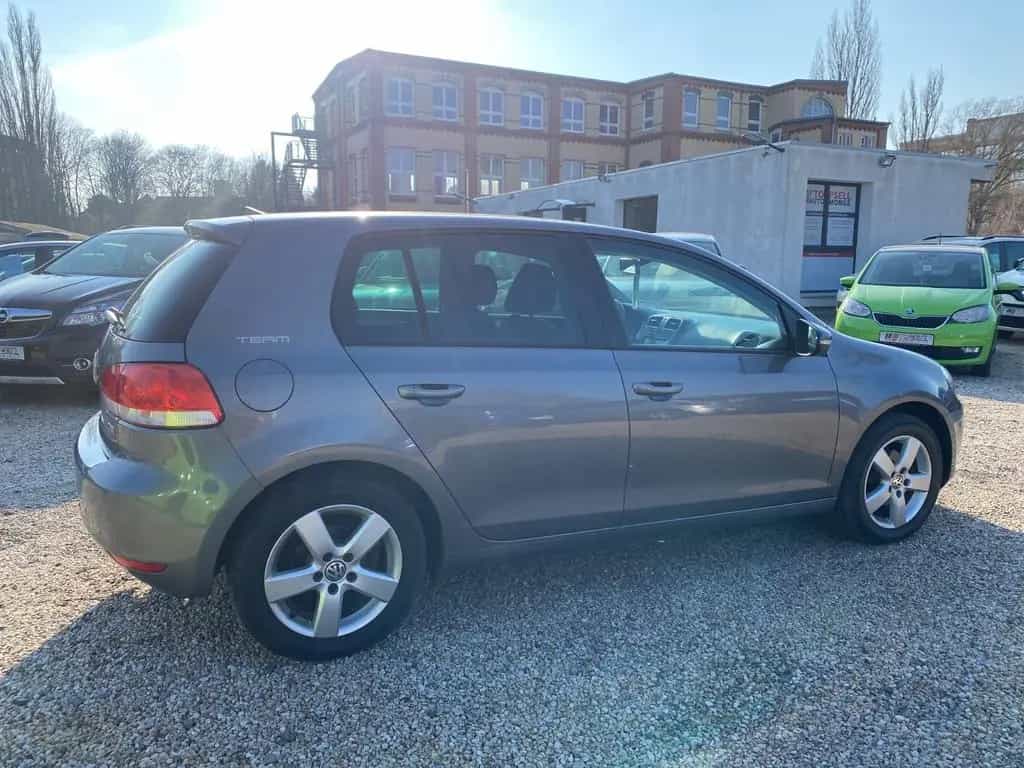Volkswagen Golf 6 1.2 TSI Team Sitzheizung Tempomat PDC 05/2010-photo-7