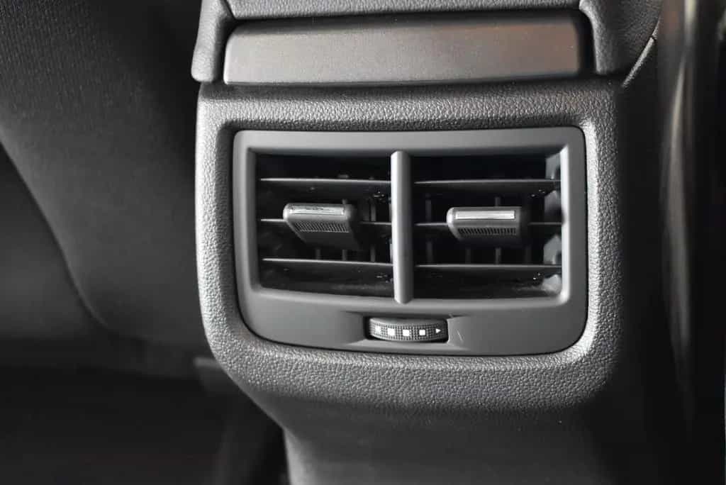 Seat Leon 1.4 TSI Style LED Climatronic 1. Hand 04/2014-photo-25