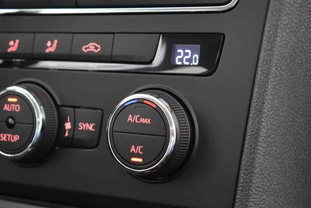 Seat Leon 1.4 TSI Style LED Climatronic 1. Hand 04/2014-photo-27