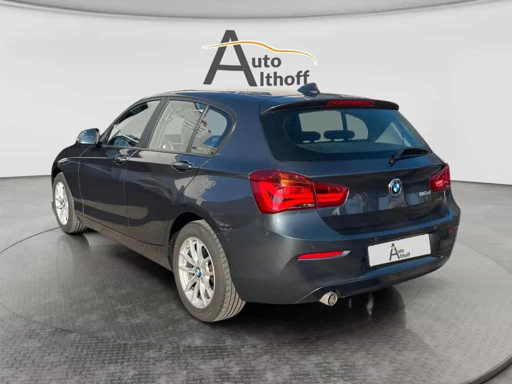 BMW 1 Series 116d Advantage PDC SHZ LED TEMP KLIMA AMBI 09/2018-photo-1