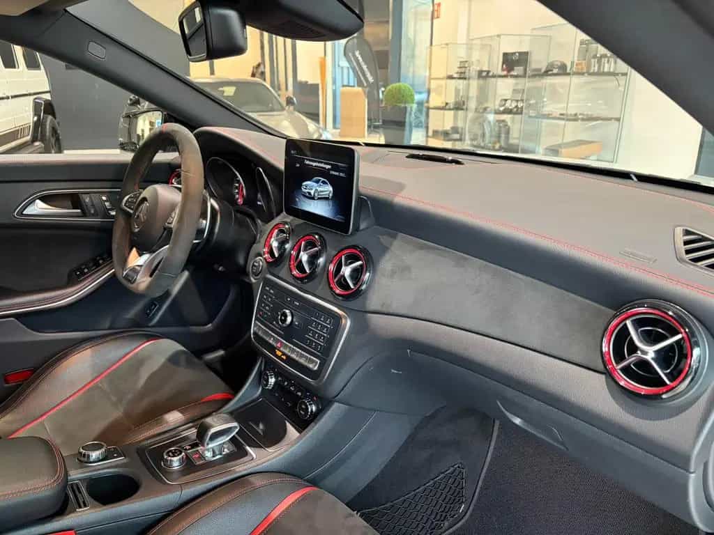 Mercedes-Benz CLA-Class 45 AMG 4Matic+PANO+MEMORY+H&K+SCHALENSITZ 11/2018-photo-23