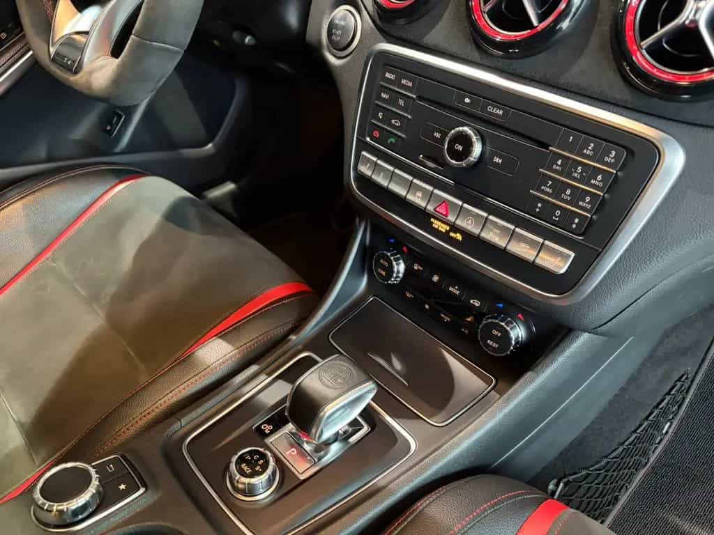 Mercedes-Benz CLA-Class 45 AMG 4Matic+PANO+MEMORY+H&K+SCHALENSITZ 11/2018-photo-25