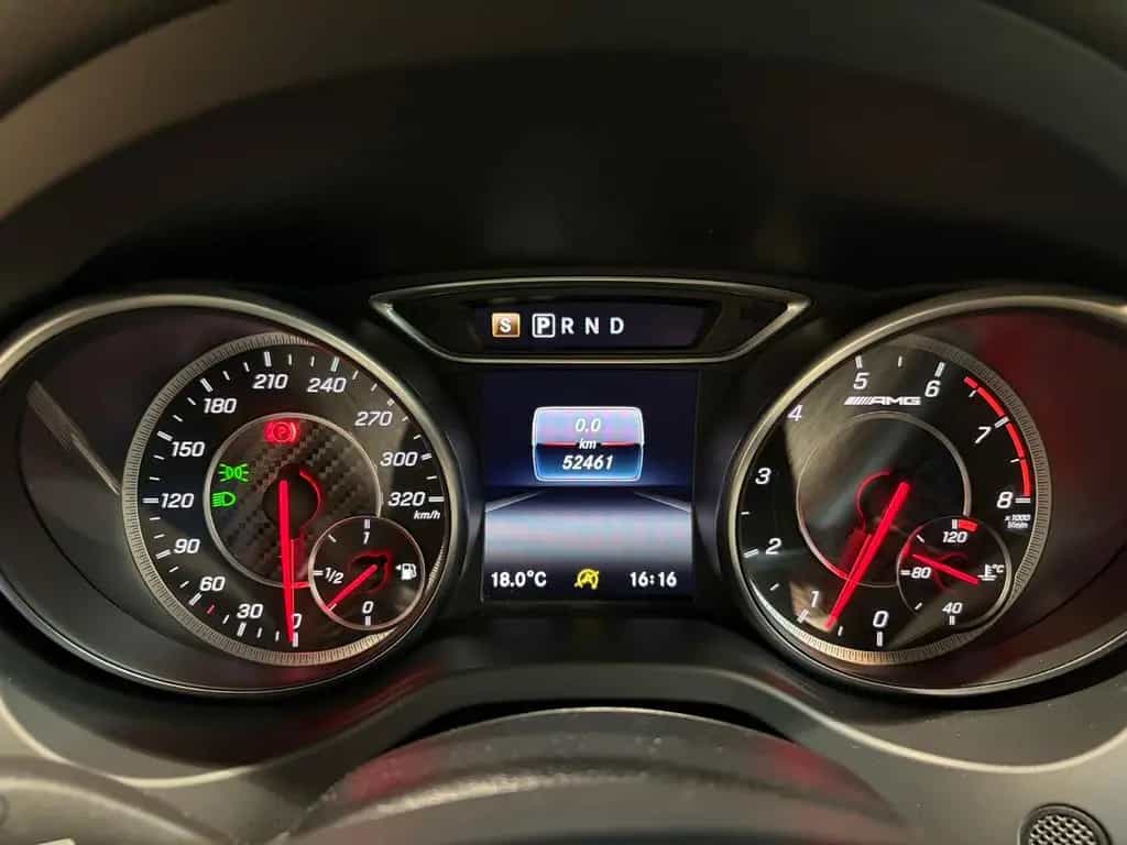 Mercedes-Benz CLA-Class 45 AMG 4Matic+PANO+MEMORY+H&K+SCHALENSITZ 11/2018-photo-30