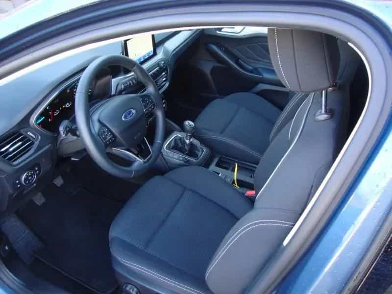 Ford Focus Titanium 125 Ps Kombi 10/2020-photo-4