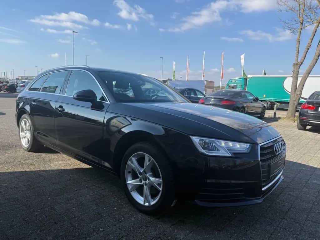 Audi A4 Avant Sport ultra 12/2016-photo-7