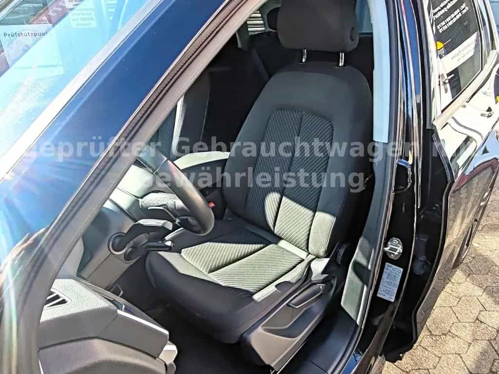 Audi Q5 35 TDI~LED~NAVI~AHK~Virtual~20 Zoll~SzhG 03/2021-photo-11