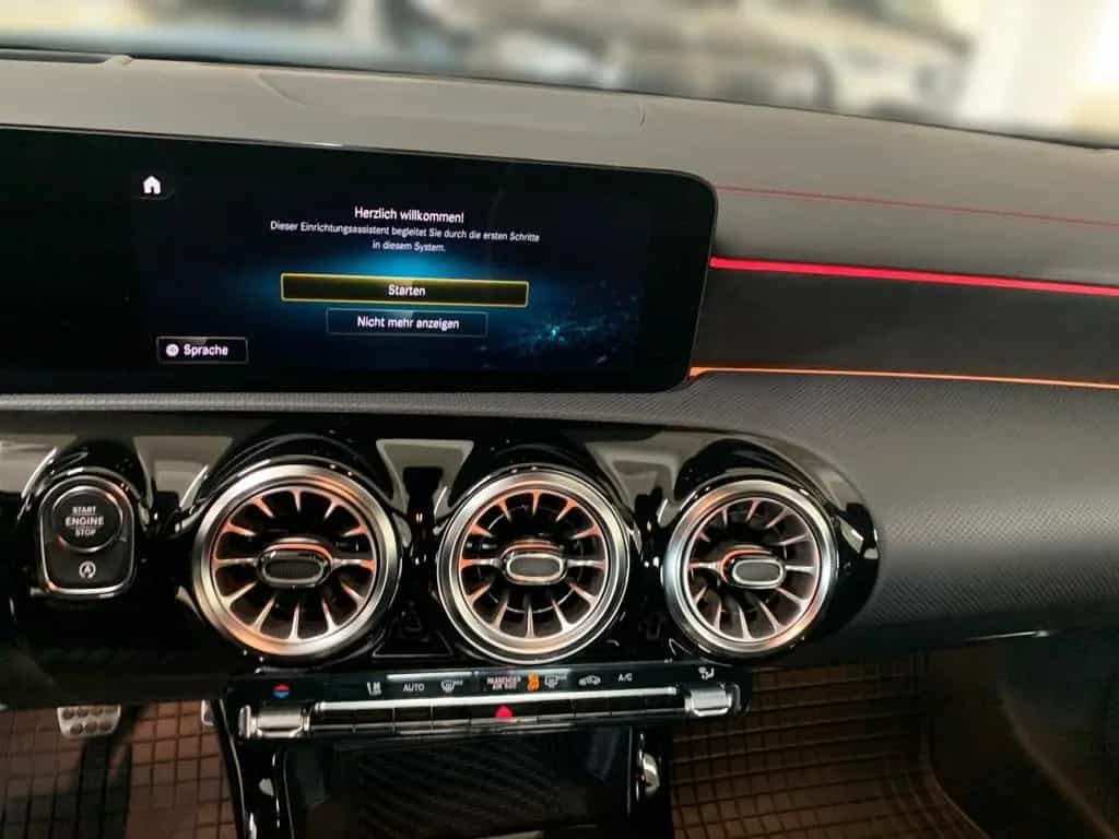 Mercedes-Benz CLA 200 Shooting Brake CLA 200 SB *AMG*HEAD-UP*MULTIB*KAMERA*6-GANG* 01/2023-photo-8