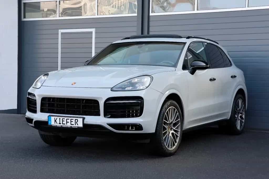 Porsche Cayenne 2.9 V6 S Platinum Edition/BOSE/4xSHZ/R21 03/2023-photo-2