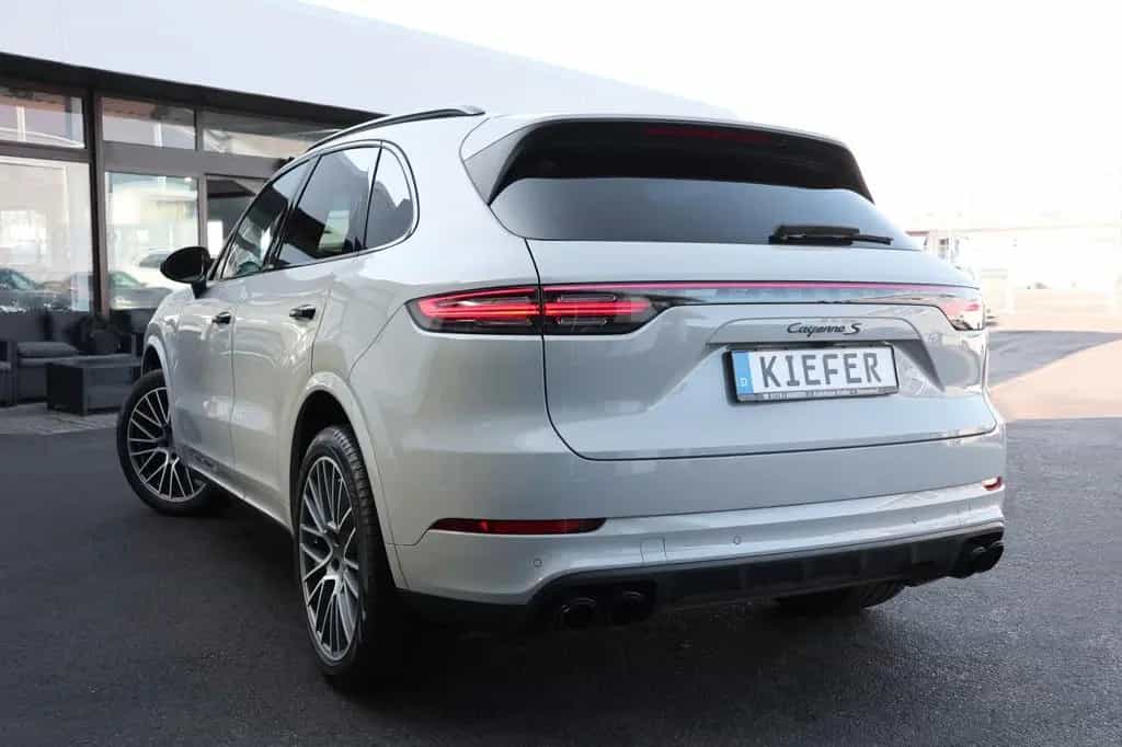 Porsche Cayenne 2.9 V6 S Platinum Edition/BOSE/4xSHZ/R21 03/2023-photo-4