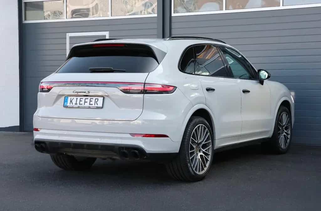 Porsche Cayenne 2.9 V6 S Platinum Edition/BOSE/4xSHZ/R21 03/2023-photo-6