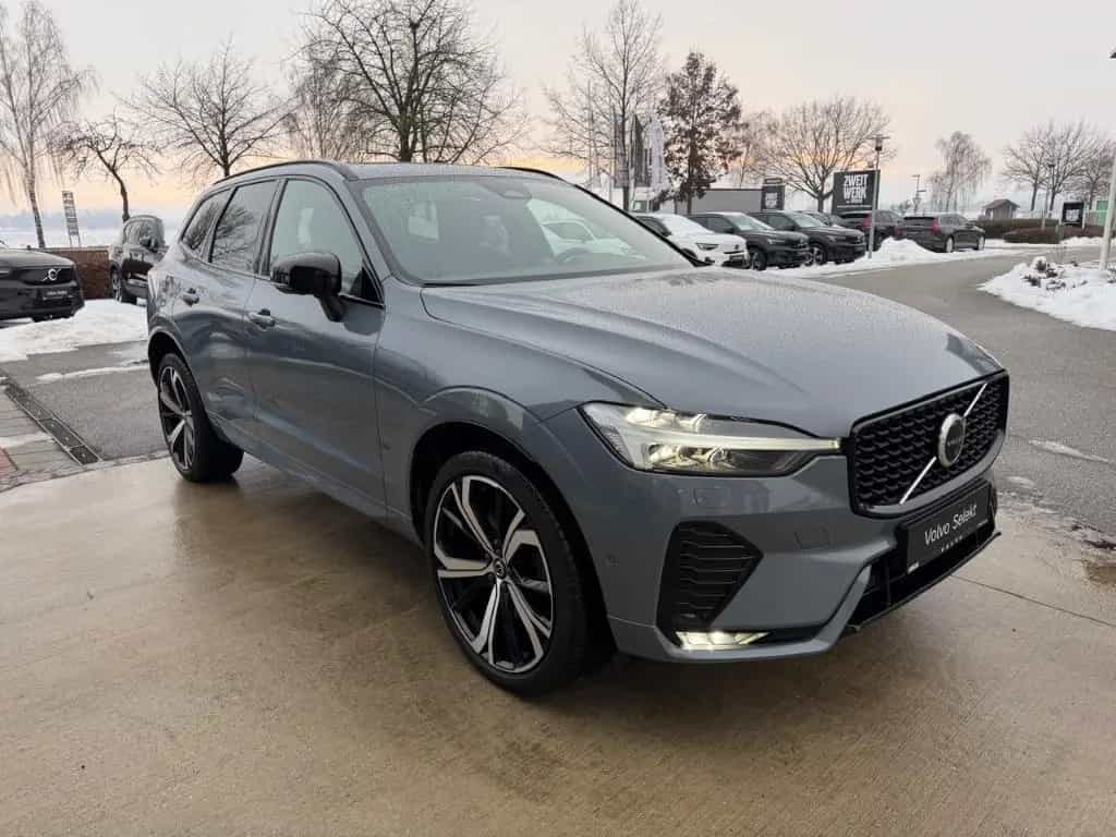 Volvo XC60 Ultimate Dark B5 AWD Luftfederung AHK-el. k 03/2023-photo-1