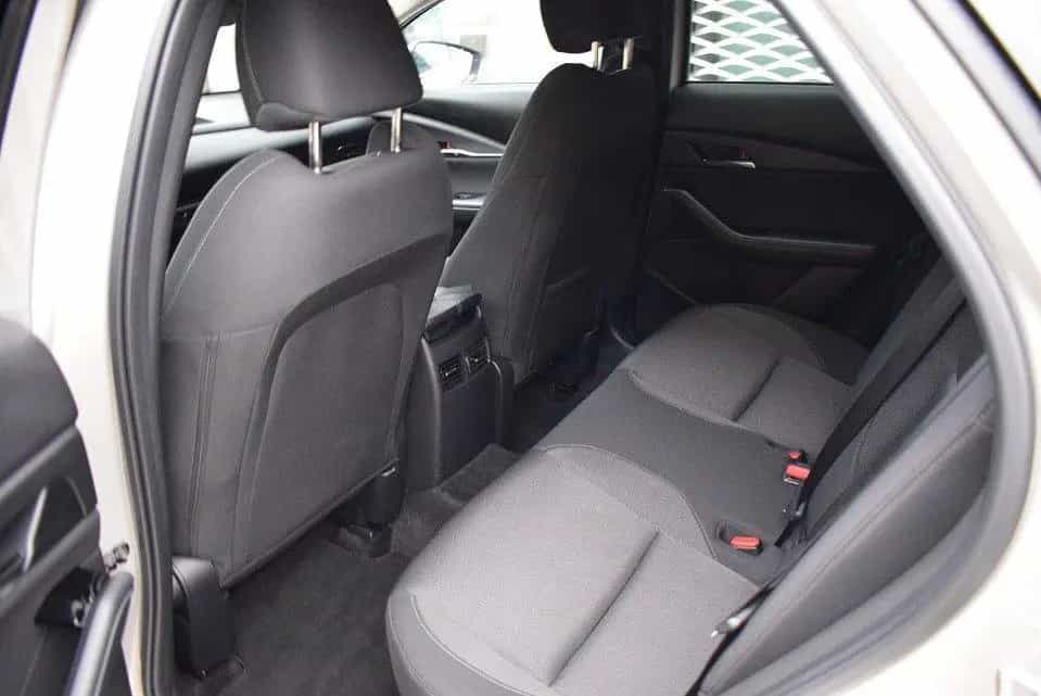 Mazda CX-30 2.0 186PS 6AG Exlusive-Line Bose Matrix-LE 04/2025-photo-24