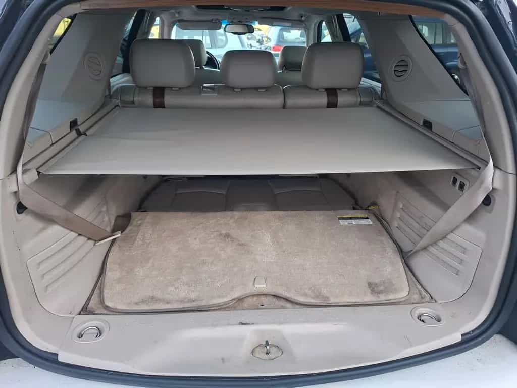 Cadillac SRX 4.6 V8 Sport Luxury, 7 Sitzer, LPG-Gas, Lede 10/2004-photo-10