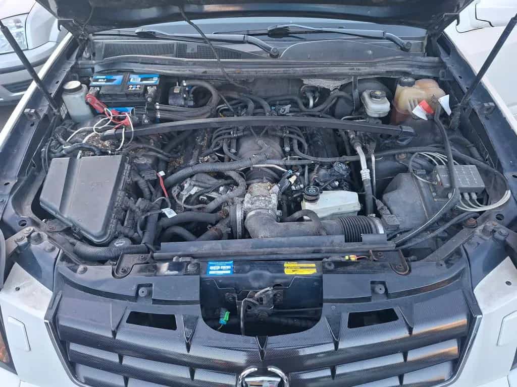 Cadillac SRX 4.6 V8 Sport Luxury, 7 Sitzer, LPG-Gas, Lede 10/2004-photo-16