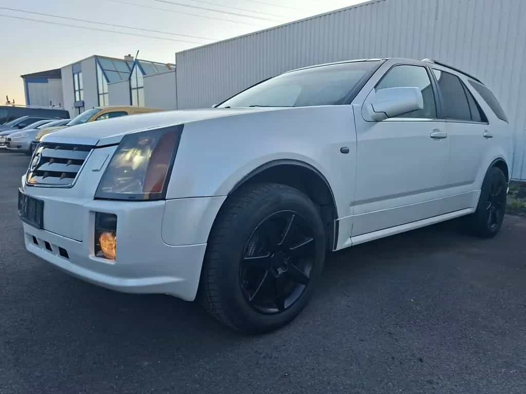 Cadillac SRX 4.6 V8 Sport Luxury, 7 Sitzer, LPG-Gas, Lede 10/2004-photo-2