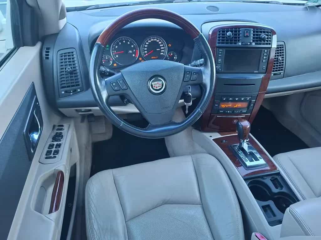 Cadillac SRX 4.6 V8 Sport Luxury, 7 Sitzer, LPG-Gas, Lede 10/2004-photo-6