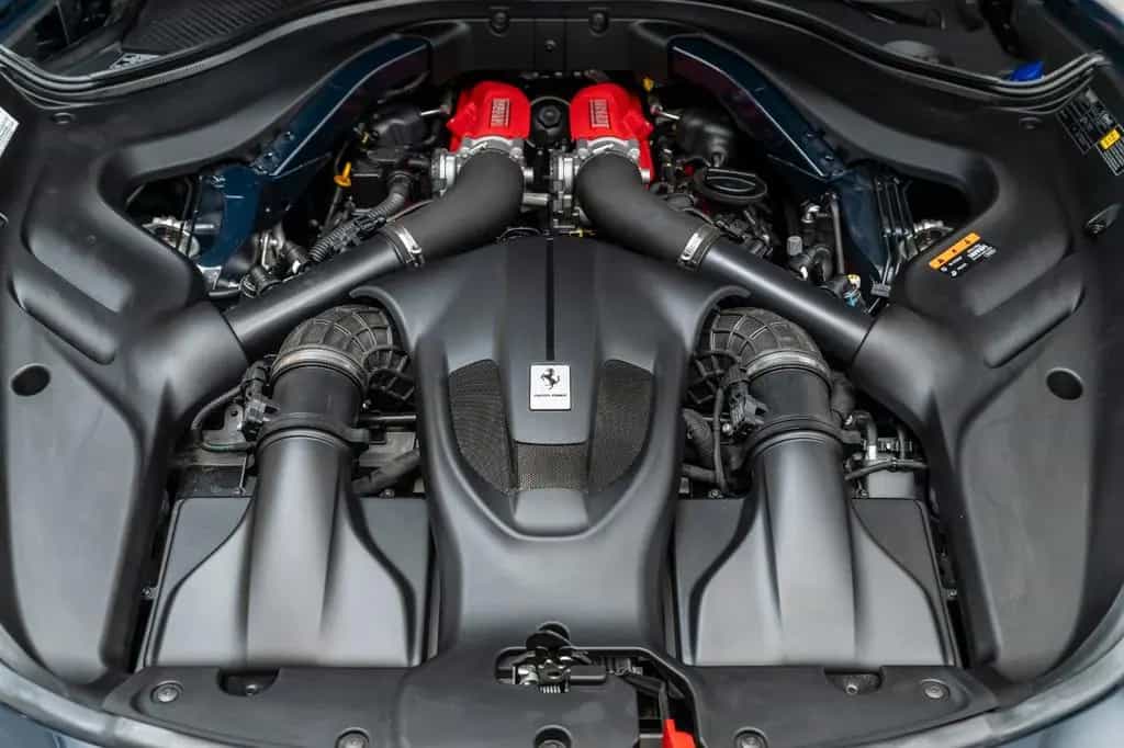 Ferrari Roma 3.9 T V8 DCT 02/2022-photo-24