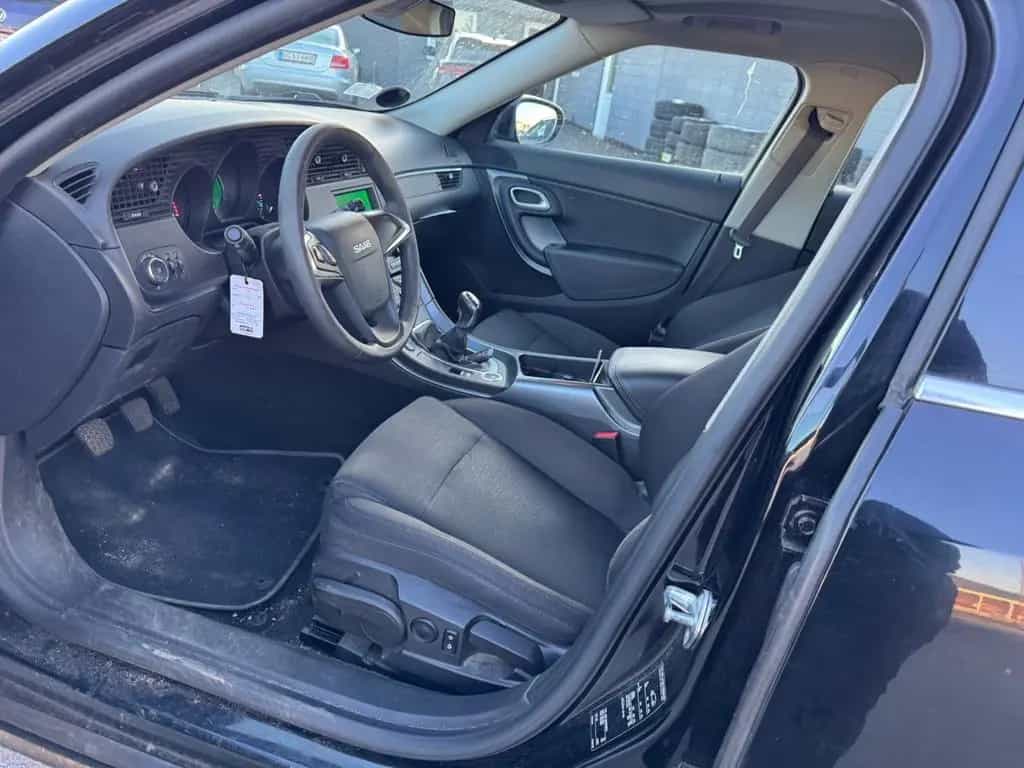 Saab 9-5 Lim. Linear 2.0 TID 12/2010-photo-4