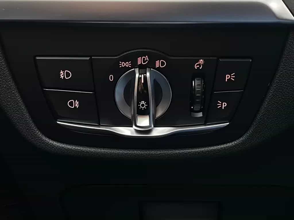 BMW X3 M40 i LED Pano Leder Kamera Navi DAB HiFi 06/2021-photo-25